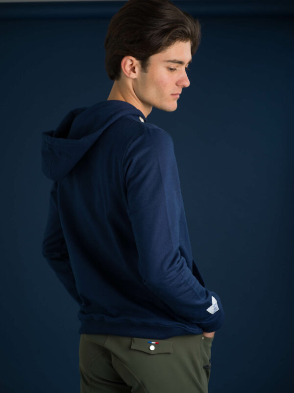 sweat leon – Image 2